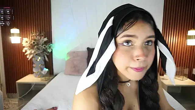 EloiseSweetxx online show from February 2026 06:36:02 PM