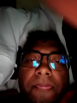 lovedbo online show from December 2025 08:53:02 PM