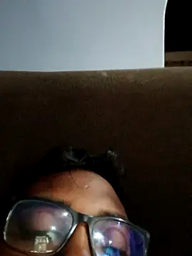 lovedbo online show from December 2025 08:23:02 PM