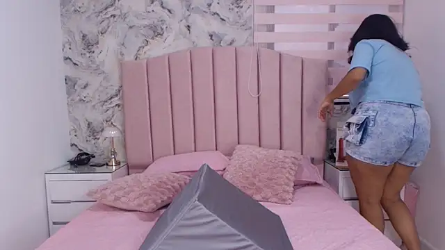 katsumi yan online show from December 2025 07:07:02 PM