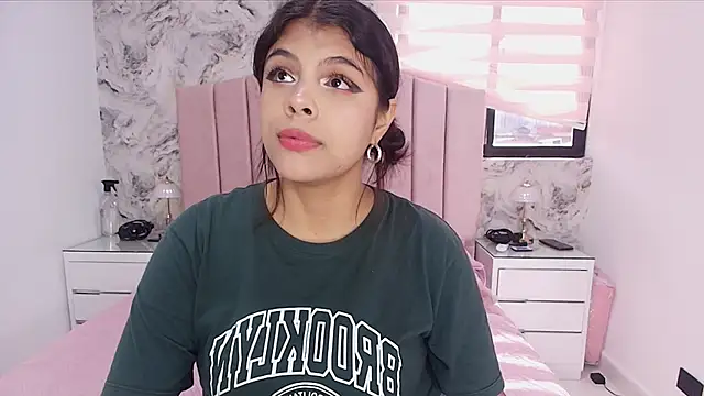 katsumi yan online show from December 2025 07:15:02 PM