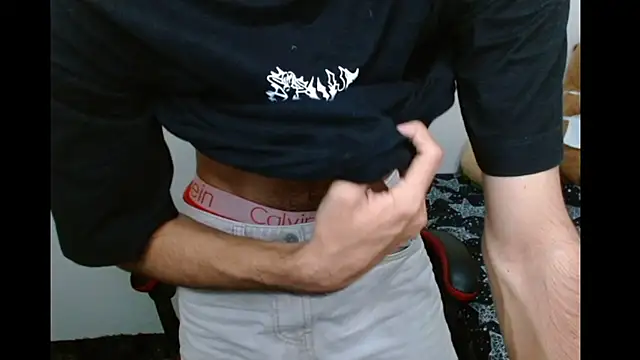 Neithanzynnx online show from November 2025 07:58:02 PM