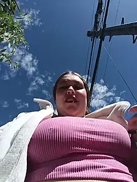 Snapshot of Shofy22 chatting on November 2025 02:17:02 PM Shofy22 online show from November 2025 02:17:02 PM