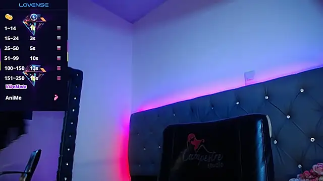 Emily Jedet online show from November 2025 03:18:02 AM