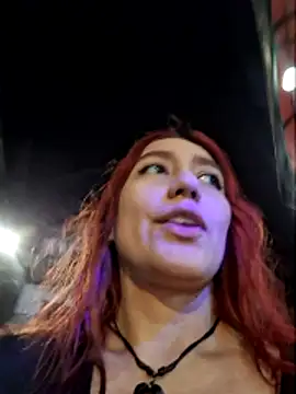 Eveeelyn25 online show from December 2025 11:38:02 PM