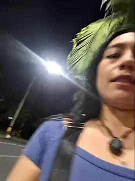 Eveeelyn25 online show from May 2026 12:42:02 AM