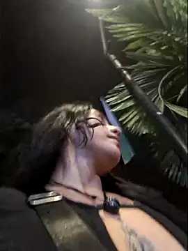 Eveeelyn25 online show from May 2026 12:10:02 AM