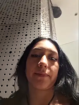 Eveeelyn25 online show from May 2026 12:14:01 AM
