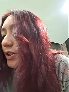 Eveeelyn25 online show from February 2026 12:44:02 AM