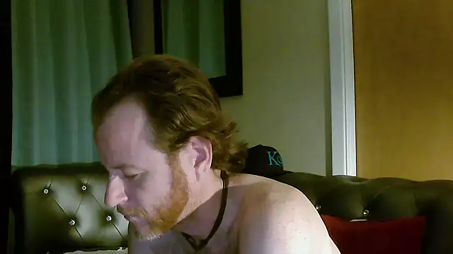 Snapshot of PinellasPlay chatting on May 2026 12:21:01 AM PinellasPlay online show from May 2026 12:21:01 AM