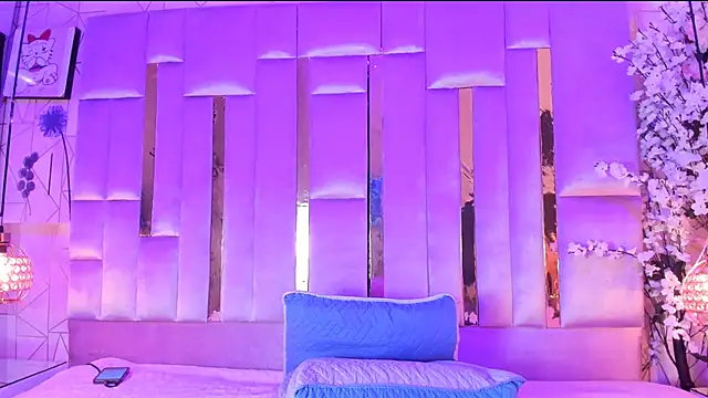 Naomistart online show from February 2026 06:26:01 AM