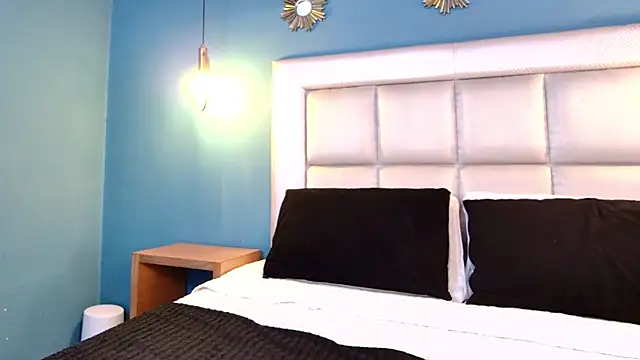 Megan  Night online show from January 2026 03:32:01 AM