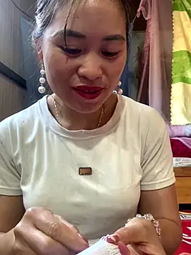 Snapshot of hotel222 chatting on November 2025 04:13:01 AM hotel222 online show from November 2025 04:13:01 AM