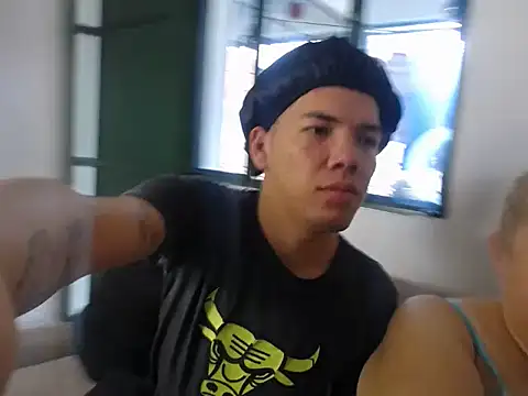 Efebofilia hot online show from December 2025 05:03:01 PM