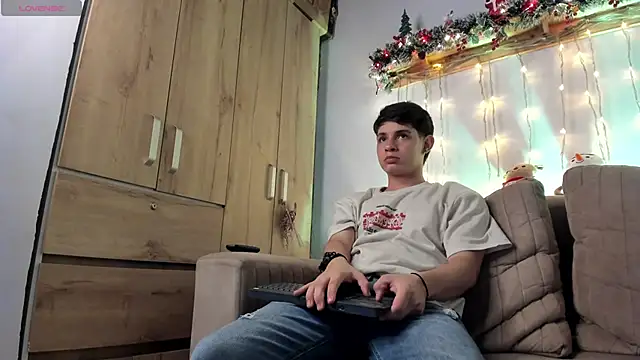 steveen universe28 online show from November 2025 02:12:04 AM