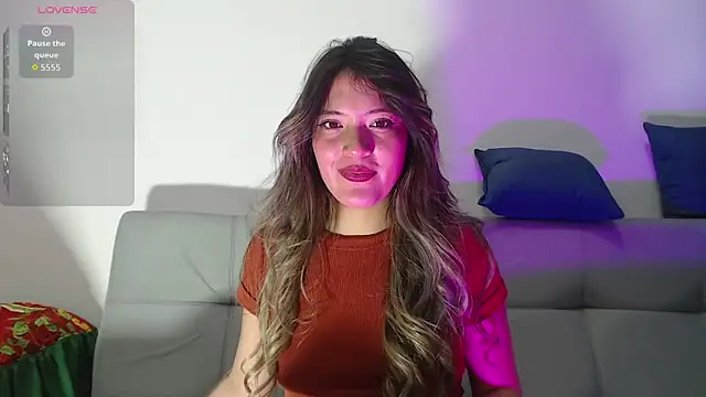 hanna  jones7 online show from December 2025 12:11:01 AM