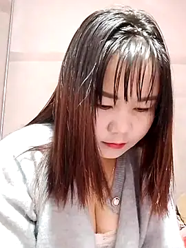 One-two22 online show from December 2025 10:32:02 PM