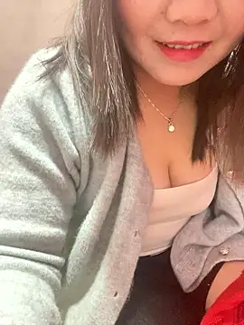 One-two22 online show from January 2026 12:12:02 PM