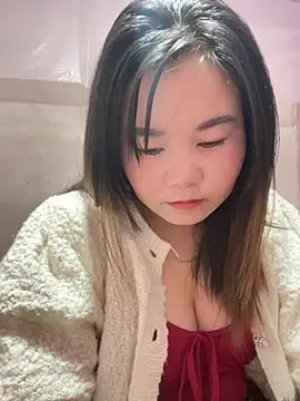 One-two22 online show from February 2026 09:47:01 PM