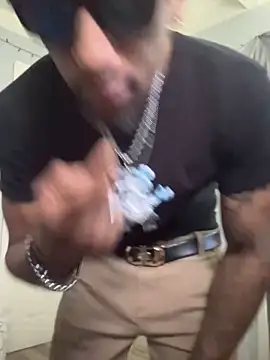 MTheRealrDLlongCrippler online show from December 2025 07:28:02 PM