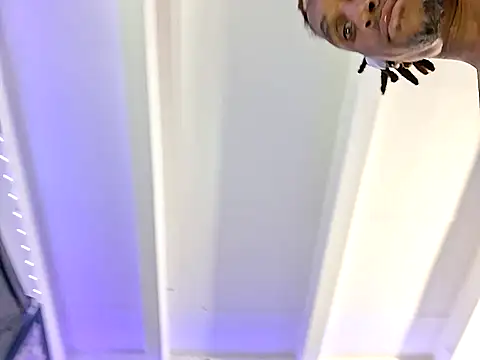 MTheRealrDLlongCrippler online show from April 2026 03:30:02 AM