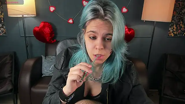 LiraBelle online show from February 2026 03:17:02 AM