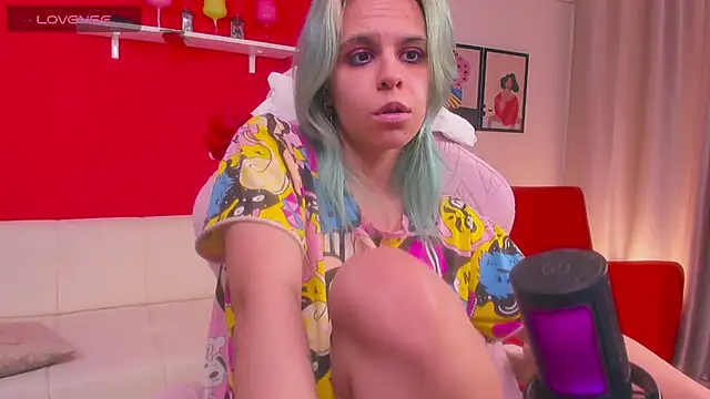 LiraBelle online show from March 2026 03:19:02 PM