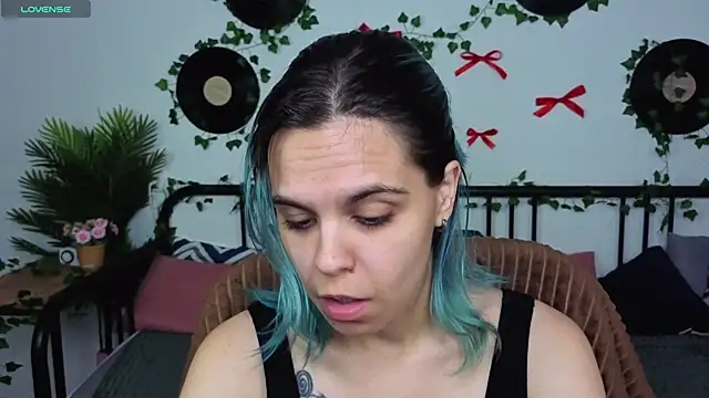 Snapshot of LiraBelle chatting on July 2026 03:02:02 AM LiraBelle online show from July 2026 03:02:02 AM