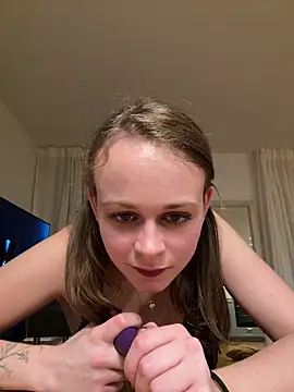 Snapshot of norafack33 chatting on November 2025 05:24:01 PM norafack33 online show from November 2025 05:24:01 PM