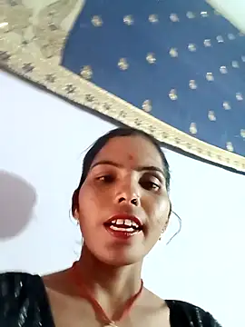 Snapshot of Cut_big chatting on December 2025 09:10:01 AM Cut big online show from December 2025 09:10:01 AM