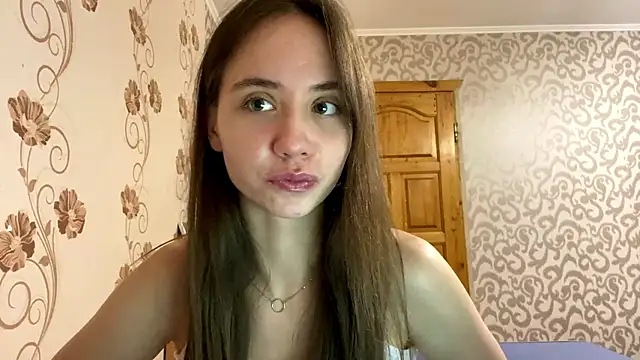 ChandaApplin online show from December 2025 02:41:02 PM