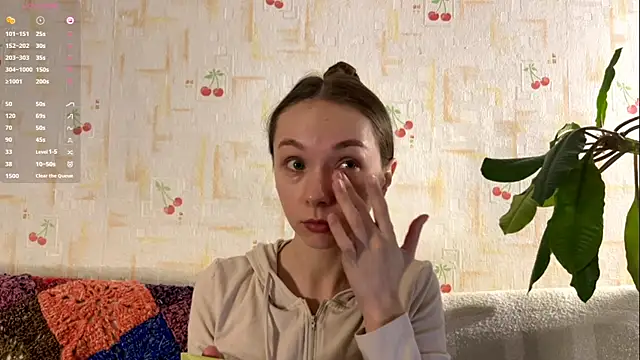 Snapshot of PaulaTisch chatting on February 2026 04:05:01 PM PaulaTisch online show from February 2026 04:05:01 PM