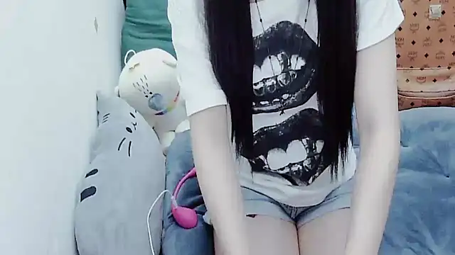 Alice-Hot88 online show from November 2025 12:27:02 PM