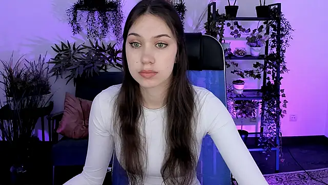 BlossomVesper online show from December 2025 09:32:01 AM