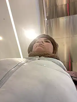 KateBurlesk online show from January 2026 09:13:01 AM