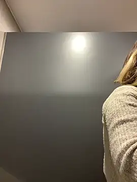 KateBurlesk online show from January 2026 08:18:02 AM