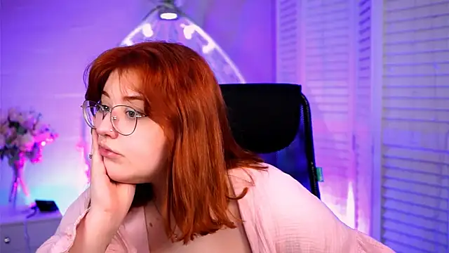 StaceyJensen online show from April 2026 01:15:02 PM