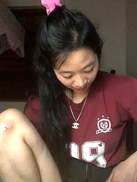 Snapshot of Lponeo029 chatting on December 2025 01:56:01 PM Lponeo029 online show from December 2025 01:56:01 PM