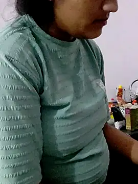 Hot hania online show from December 2025 03:29:02 AM