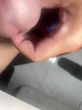 boyyyy2k1 online show from March 2026 04:58:02 PM