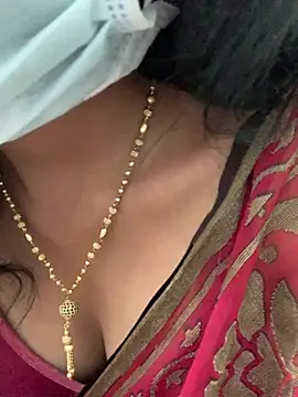 Snapshot of honeygirl6996 chatting on May 2026 05:50:02 AM honeygirl6996 online show from May 2026 05:50:02 AM