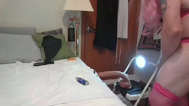 MasochSissy4U online show from December 2025 07:48:01 PM