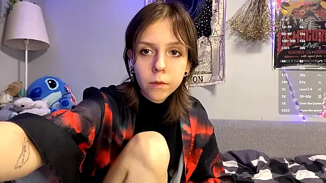 FairyLuna online show from December 2025 07:13:01 PM