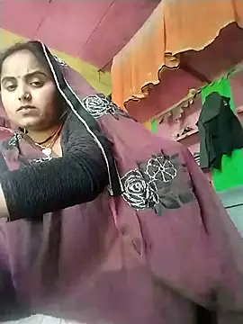 Snapshot of Pooja_hote chatting on November 2025 05:30:01 AM Pooja hote online show from November 2025 05:30:01 AM