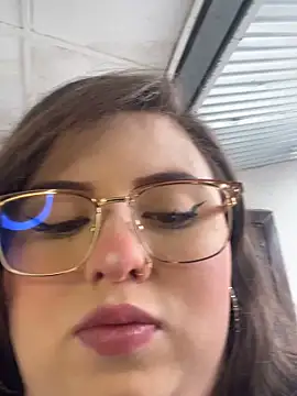 Kitty Bms  online show from January 2026 06:12:02 PM