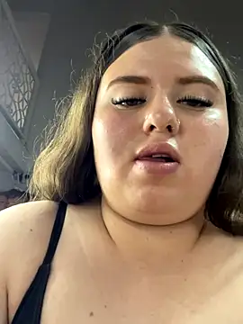 Kitty Bms  online show from December 2025 07:24:02 PM