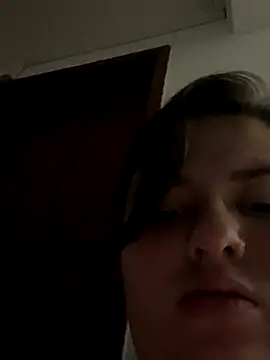 Kitty Bms  online show from December 2025 06:47:01 PM