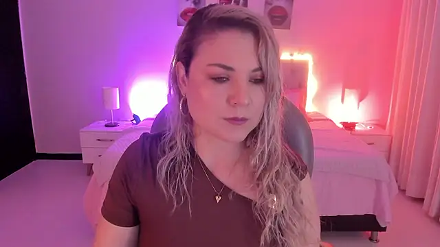 Violeta Hotter online show from January 2026 11:14:02 AM