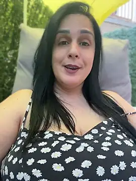 Snapshot of Mary_kansas_bbw chatting on July 2026 05:23:01 PM Mary kansas bbw online show from July 2026 05:23:01 PM
