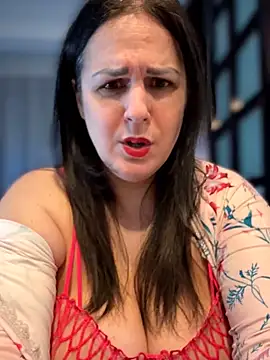 Snapshot of Mary_kansas_bbw chatting on February 2026 07:13:01 PM Mary kansas bbw online show from February 2026 07:13:01 PM